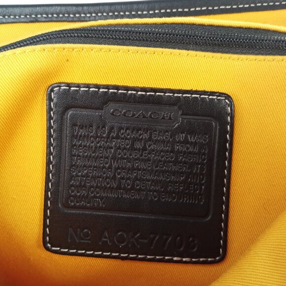 Vintage Coach Womens Backpack Bag Beige Black Canvas Leather Daypack Classic - Picture 14 of 16